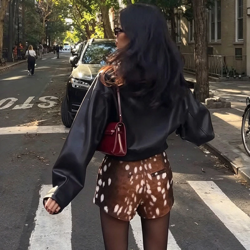 Fashion Bambi Deer Spotted Fuzzy Shorts Elegant Faux Fur High Waist Mini Short Pants Retro Style Fall Winter Casual Streetwear