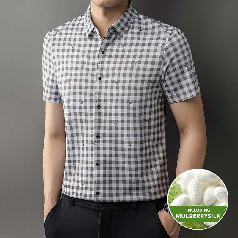 최고급 멀 베리 실크 주름 방지 새 여름 브랜드 슬림 피트 셔츠 체크 무늬 반팔 트렌디 캐주얼 패션 남성 의류
