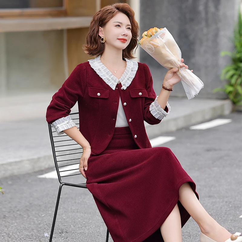 ชุดเซ็ตสองชิ้นสไตล์มิดิสุดหรูสำหรับผู้หญิง สไตล์ใหม่ปี 2025 ฤดูใบไม้ผลิ เวอร์ชั่นเกาหลี ทรงเข้ารูป กลิ่นหอม