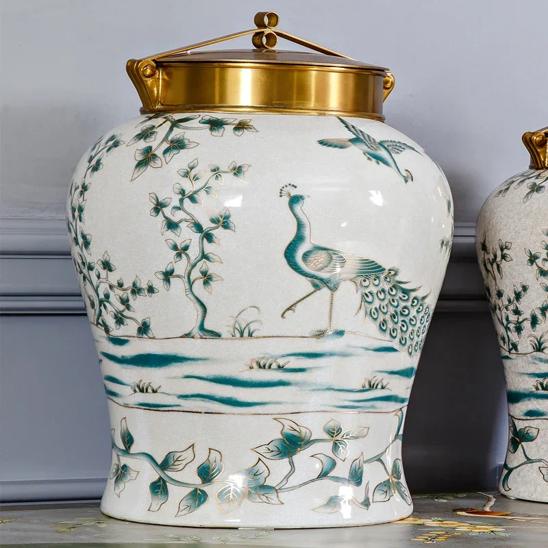 Vase en céramique de luxe de style chinois, figurines avec fleurs et paon, décorations pour la maison