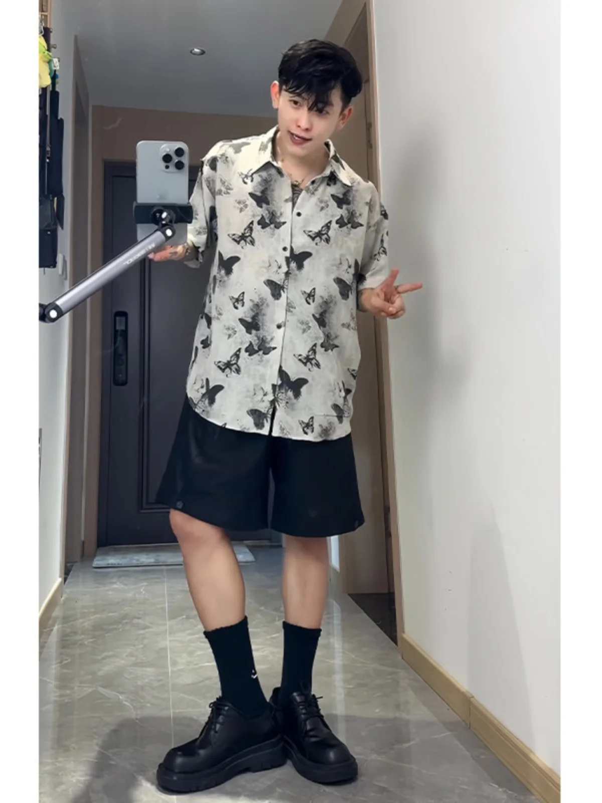 

Cleanfit Baroque Flower ort Sve Men's irt Vintage Sun Protection Outerwear Faionable Urban Sle Commute Wind