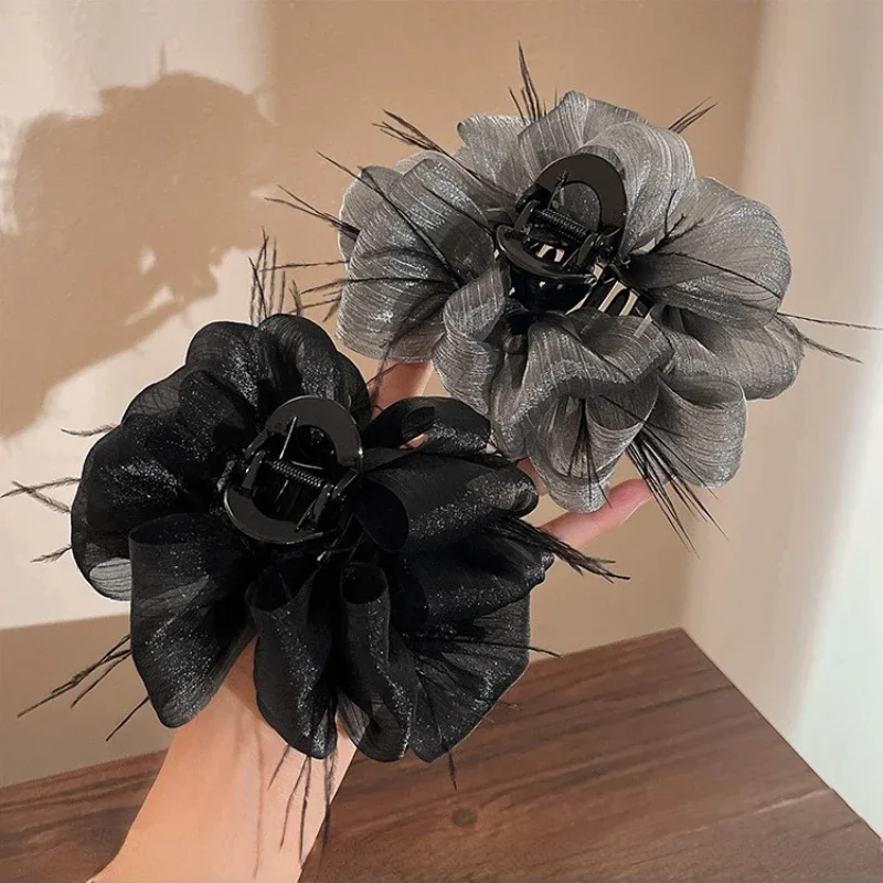 

Korean Ribbon Feather Bow Hair Claws for Women Girls Hair Clip Simple Elegant Barrette Black Grab Clip Fashion Hair Accessories