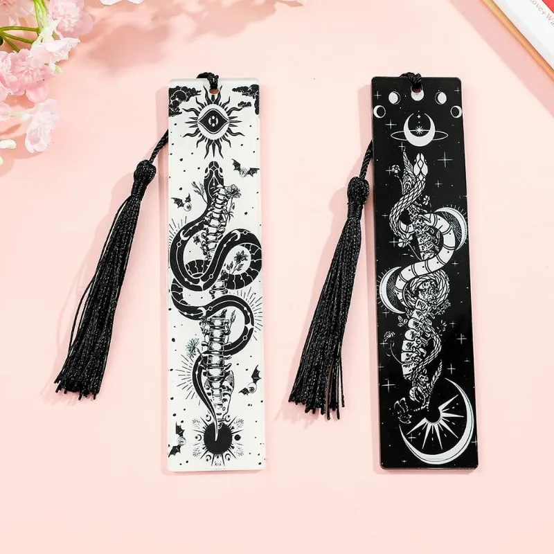 مجموعة إشارات مرجعية من الأكريليك مكونة من قطعتين، تصميمات شجرة الحياة وماونتي بايثون، علامات كتب مزخرفة بشراشيب