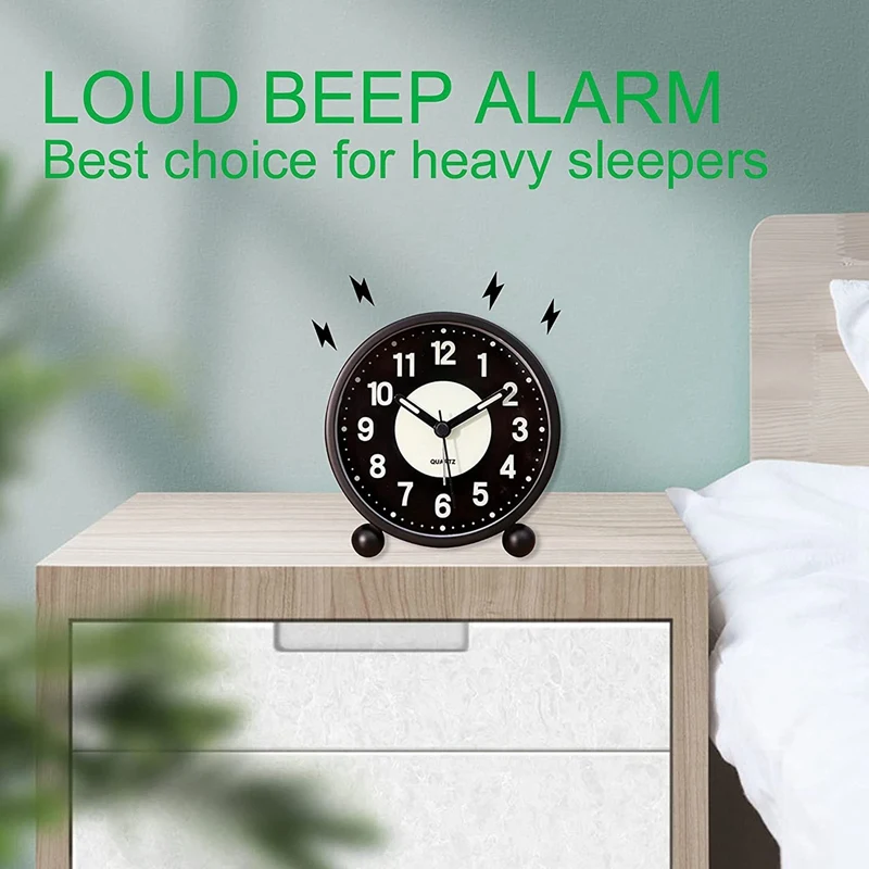 Alarm Clock Luminous 4 Inchround Silent Analog Table Clock Non-Ticking,Battery Operated With Loud Alarm For Bedroom