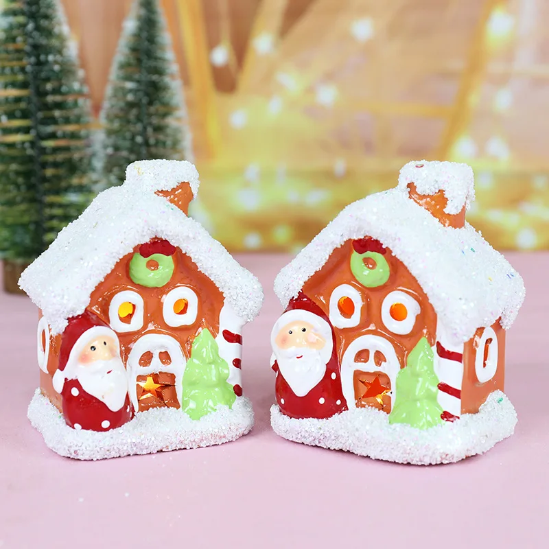 1Pcs New Cute Christmas LED Light Up House Fun Father Christmas Small House Decorations Home Ornaments Creative Christmas Gifts