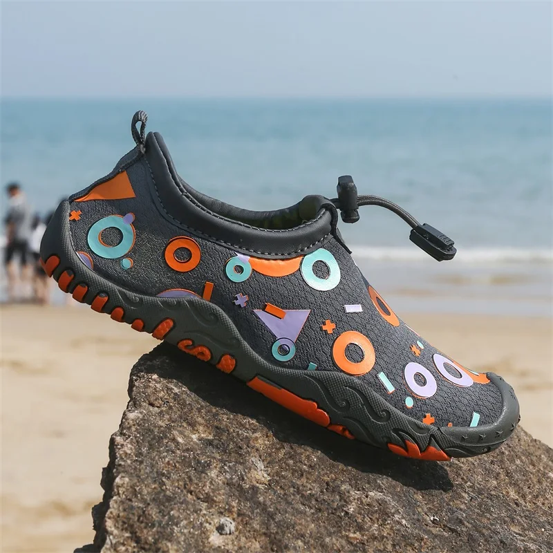 Chaussures de plongée nu-pieds à séchage rapide pour enfants, chaussures d'eau de plage, chaussures de course pour étudiants, nouveau, 26-38 #