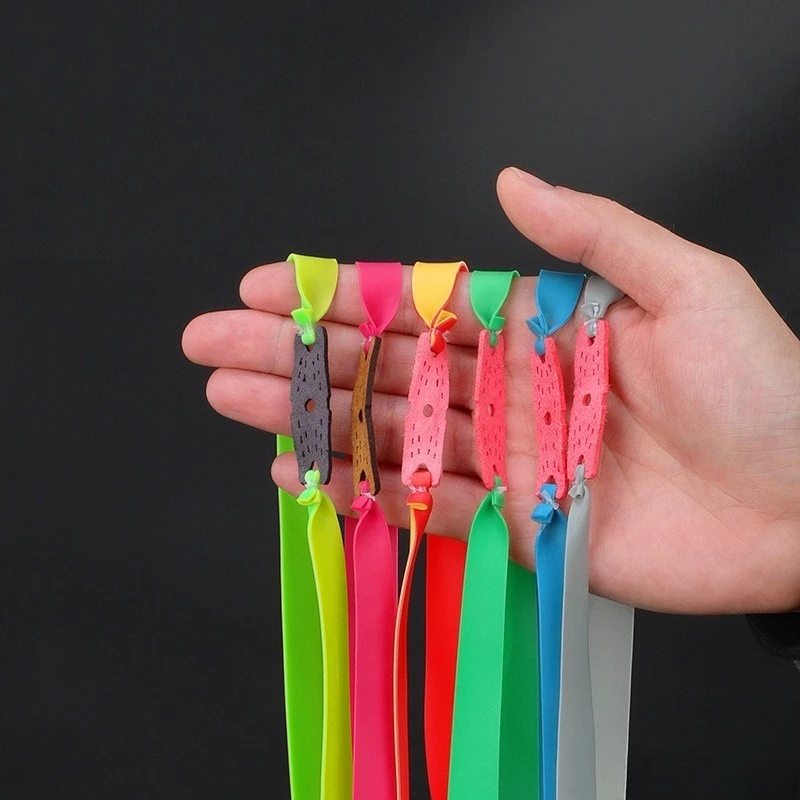 Outdoor slingshot elastic band with widened flat elastic band