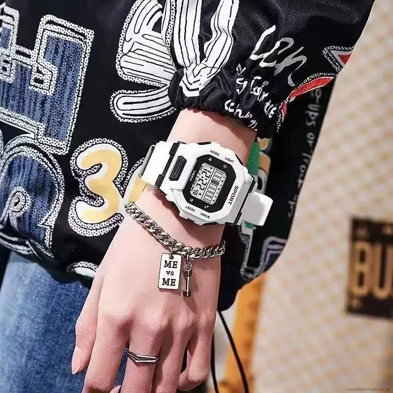 ساعة رياضية رقمية LED مضادة للماء للرجال ، ساعة إلكترونية متعددة الوظائف ، ساعات اتجاه المغامرة في الهواء الطلق ، هدية للطلاب