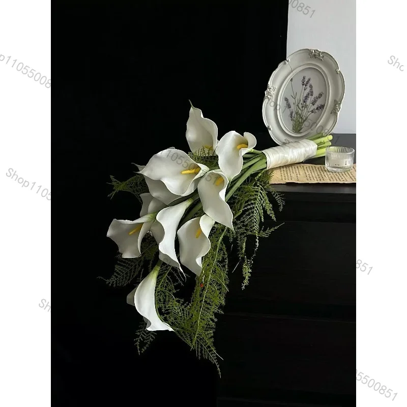 Calla lily bouquet simulation bouquet photography props wedding certificate engagement wedding flower forest senior