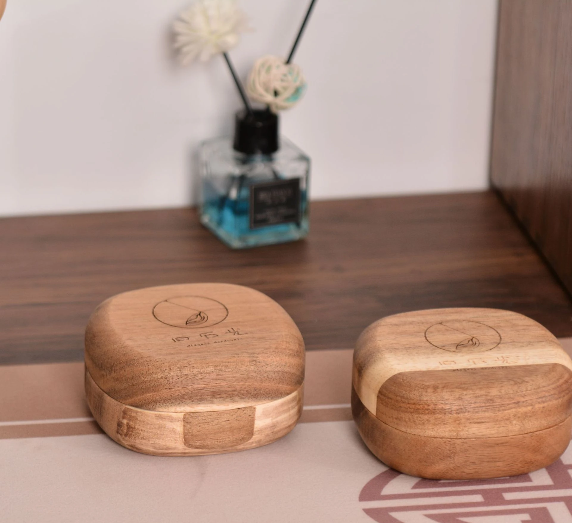 صندوق مجوهرات من خشب السنط محمول ، أقراط سطح المكتب وتغليف الأساور ، صندوق خشب صلب #5