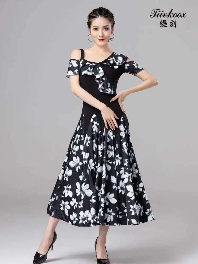 Moderne dans gespecialiseerde danseres Nieuwe standaard dans Latin Dance Waltz Grand Swing-jurk Oefenwedstrijd Prestatiejurk