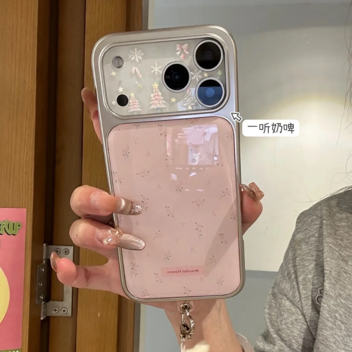 

5 шт. для iphone 17 Pro Max розовый рождественский корпус световая наклейка, тисненая 3D рождественская елка DIY мобильный телефон