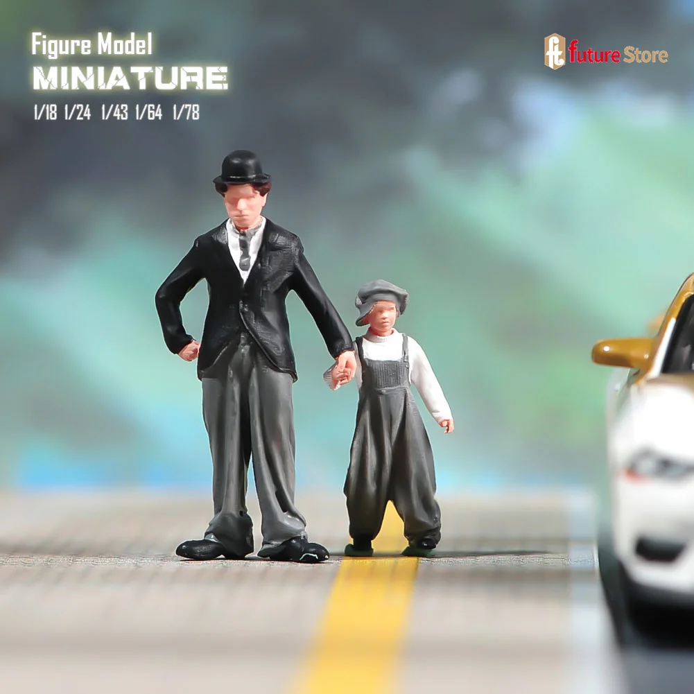 

Miniature Figure 1/87 1/64 1/43 1/24 1/18 Film Father Son Role Mini Diorama Resin Model Scene Prop Decor Toy