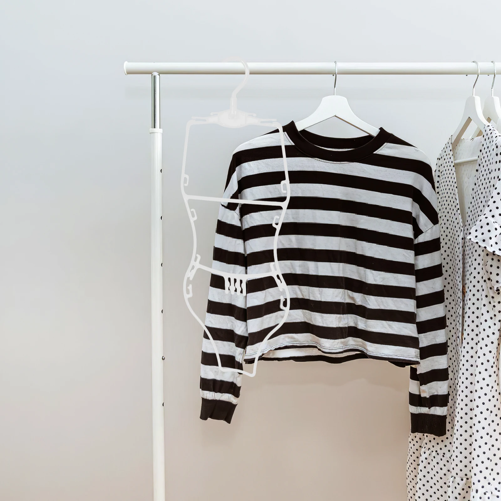 

10pcs Children'S Body Shaped Plastic Rack For Bikinis Lingerie Swimwear Display Compact Organizer For Home -