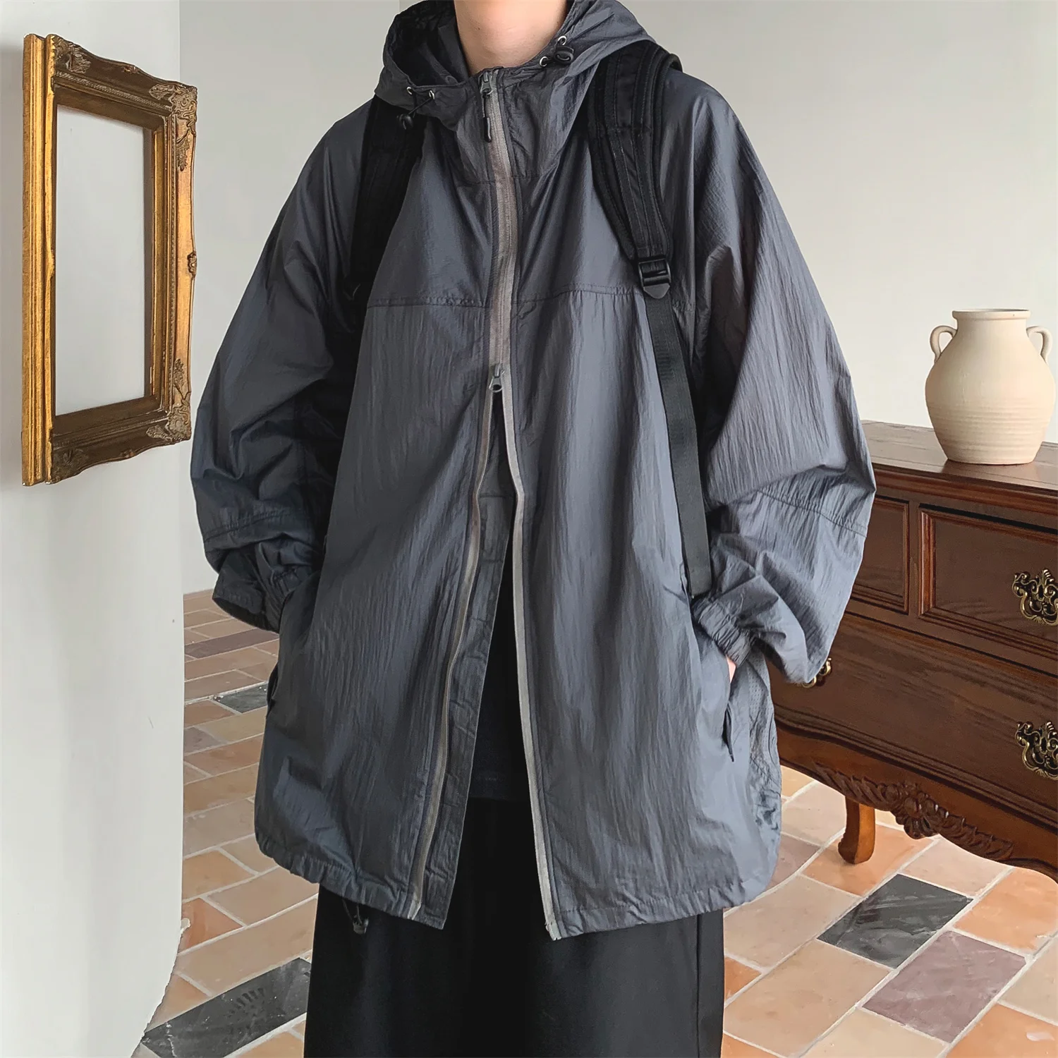 

Summer Sport UPF50 Men's High Street Faion Hooded Waterproof Outdoor American Sle Jaet Loose Fit Youth ular Outerwear