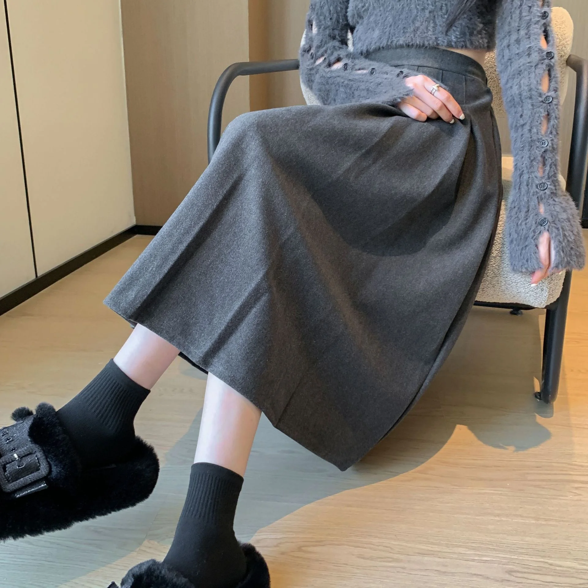 Vintage Brown High Waist Pleated Skirt Women Korean Fashion College Style Long Skirt Autumn and winter Casual A line Skirts