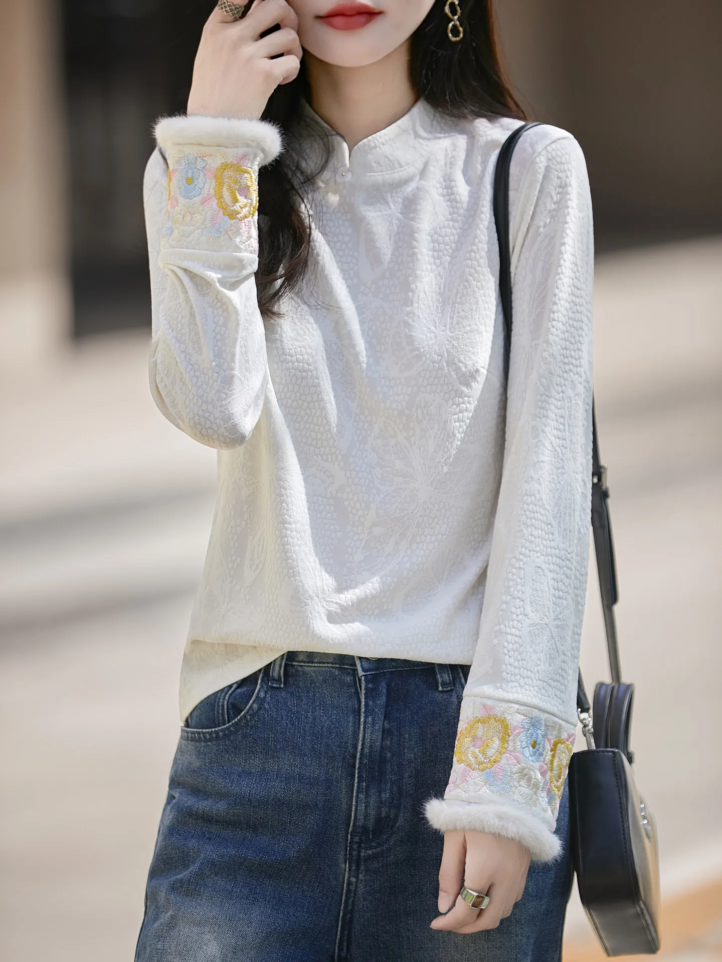 

Новая женская вязаная кофта с вышивкой в китайском стиле, весна-осень, с воротником-стойкой, длинным рукавом, базовый слой, жилет, нижняя рубашка