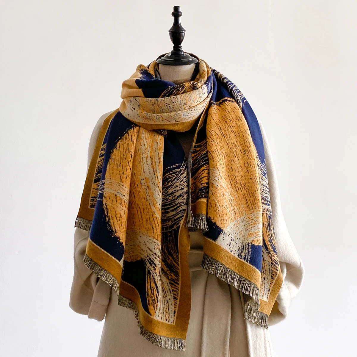 

Warm Fashion 2025 New Design Winter Cashmere Scarf - Women's Shawl Wraps Female Poncho Neckerchief Echarpe Bandana