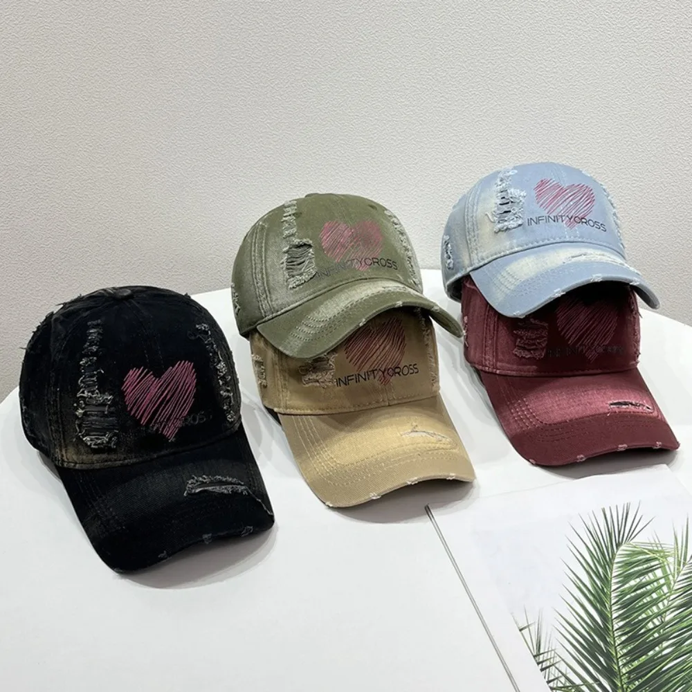 

Casual Cotton Love Baseball Hat Adjustable Sunscreen Letter Baseball Cap Korean Style Y2K Hole Peaked Cap Unisex