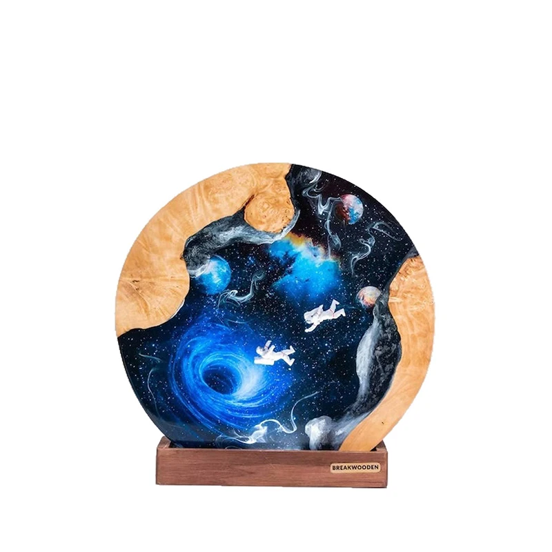 Tata Surya Jelajahi Organisme Lampu Meja Resin Lampu Dekorasi Seni Kreaktif Lampu Malam Tema Lubang Hitam Astronot Pengisi Daya USB