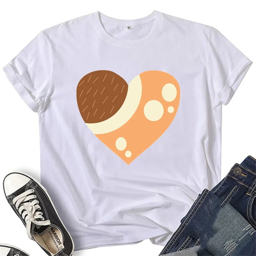 تي شيرت كلاسيكي من Heeler Love Hearts Inspired Color Palette Hearts كلاسيكي تي شيرت نسائي