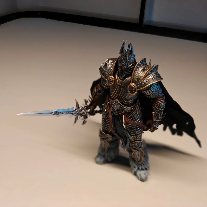 

В наличии 1/12 весы Титан игрушки Морозный рыцарь Двойной сын шарнирная фигурка Коллекционные украшения Модель игрушки