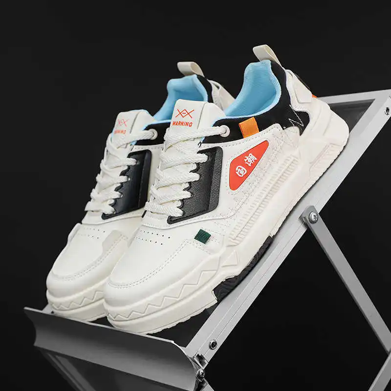 أحذية جلدية عادية للربيع والخريف للرجال مقاس 48 أحذية رياضية غير رسمية للرجال للمراهقين أحدث أحذية تنيس فيمينينو عتيقة #1