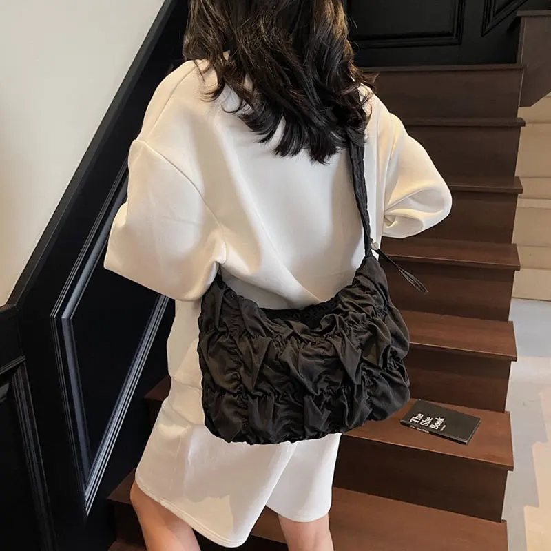 

Lazy Style Large Capacity Commuter Crossbody Bag Women Fashion Personality Design Sense Pleated Tote Bags