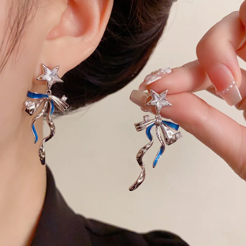 Fashion simple retro star bow streamer earrings women's personality light luxury versatile earrings