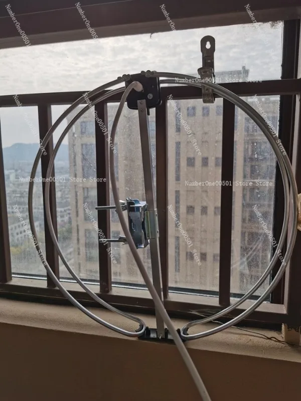 

Omnidirectional High Gain Indoor and Outdoor FM Stereo Radio Head Power Amplifier FM Radio Special Enhancement