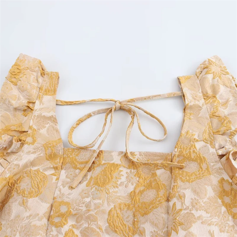 KEYANKETIAN été nouveau vacances vent Jacquard chemise à plusieurs niveaux décoration col carré pansement femmes Blouse courte mince haut court