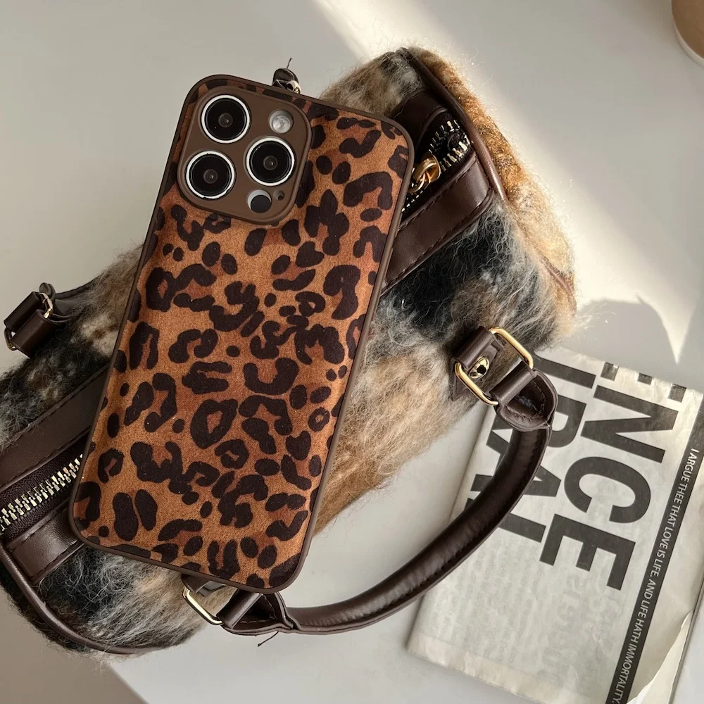 15 Pro Case Luxury Puffer Leopard Printed Shockproof Phone Cover Cases for iPhone 11 13 14 12 15 Pro Max Silicone Matte Coque