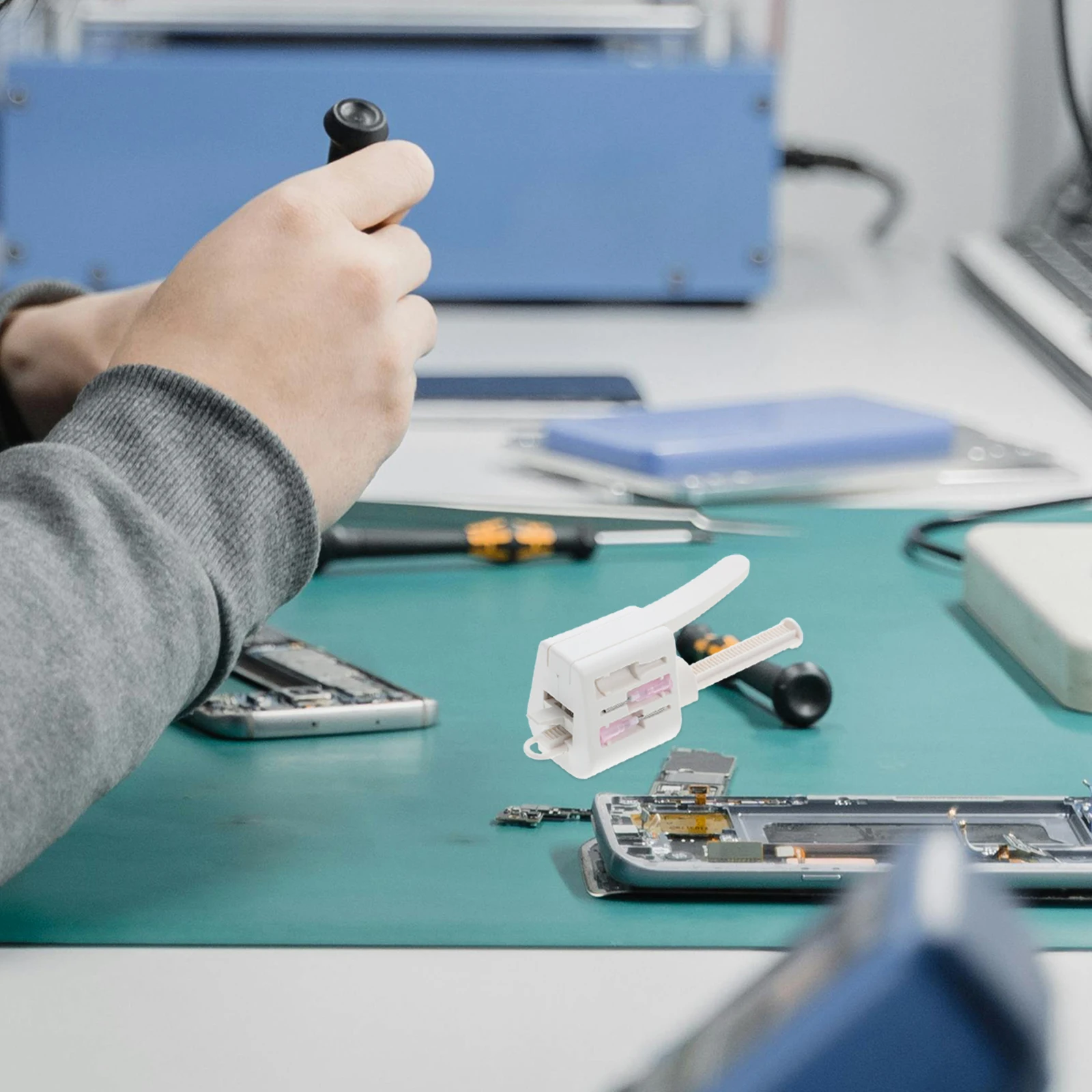 

Manual Glue Gun Resin Bracket Plastic Applicator Dispenser Mixing Tools for Phone Repair Home DIY Projects Portable Lightweight