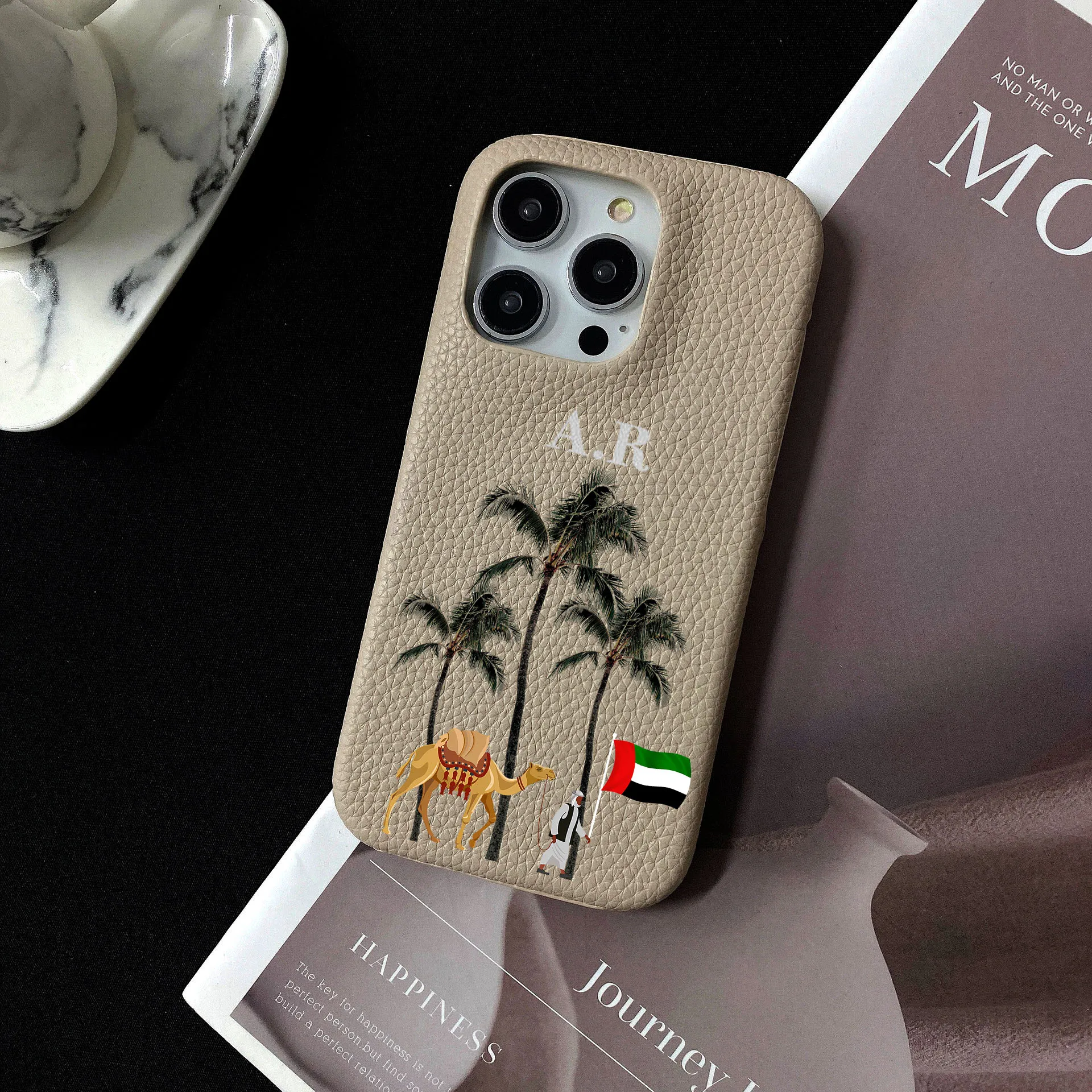 

Uae Personalised Customized Name Leather Case For iPhone 16 14 13 12 11 Pro Max Initials Letter kafr saya Cover 13 14 15 Pro Max