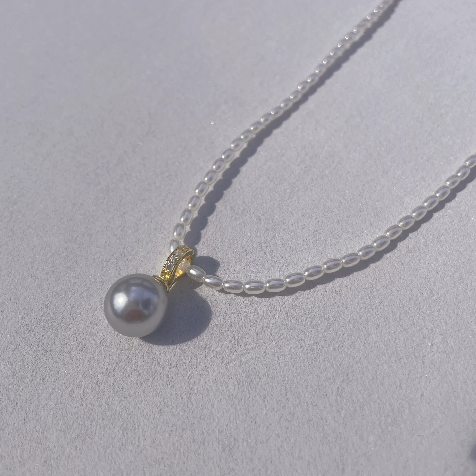 2-3mm Tiny Rice Pearl Necklace, Australian White Flawless Strong Luster Faux Pearl Strand, 45cm Length New Arrival for Women