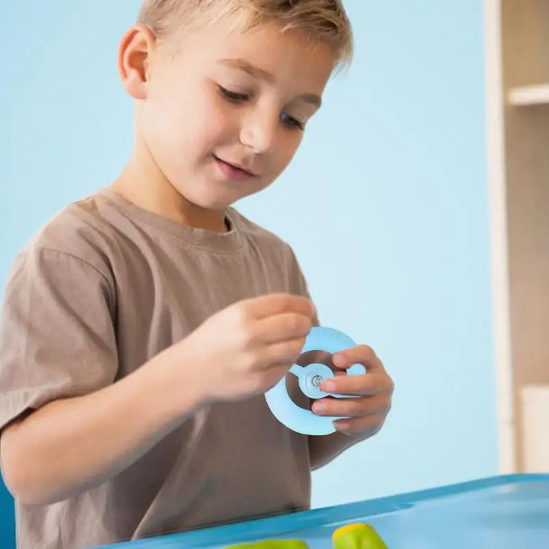 ジャイロスコープ回転ラウンドグリップハンドグリップ、暗闇で光る、カラフルなリング、筋力トレーナー、指先、手