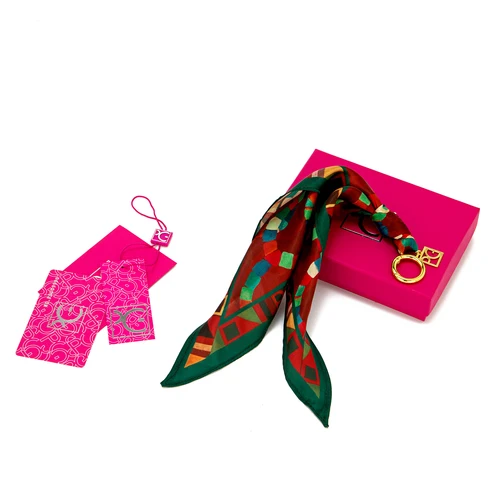 PG 2025 Otoño e Invierno estilo de alta moda bufanda de seda para mujer diseños de patrones únicos regalo para mujeres bufanda de seda de estilo de nicho