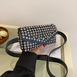 Borsa pettorale donna di lusso moda marsupio marsupio in pelle Pu rivetto borsa a tracolla a tracolla Femme borsa da viaggio borsa da viaggio borsa per telefono