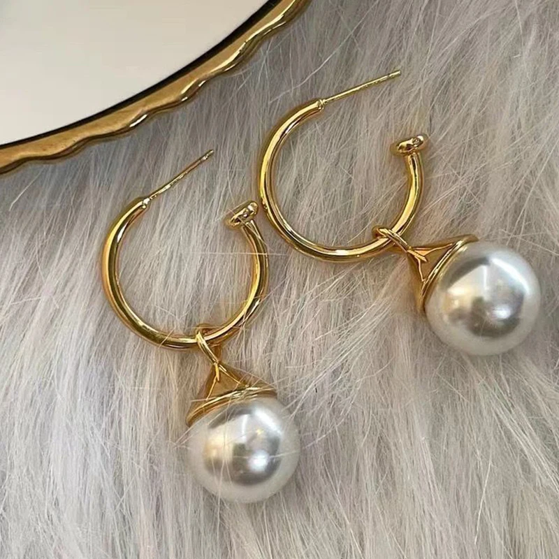 

Spring Design Circle Water Drop Pearl Earrings Hong Kong Style Silver Needle Earrings For Women Vintage Accessory Jewelry Gift