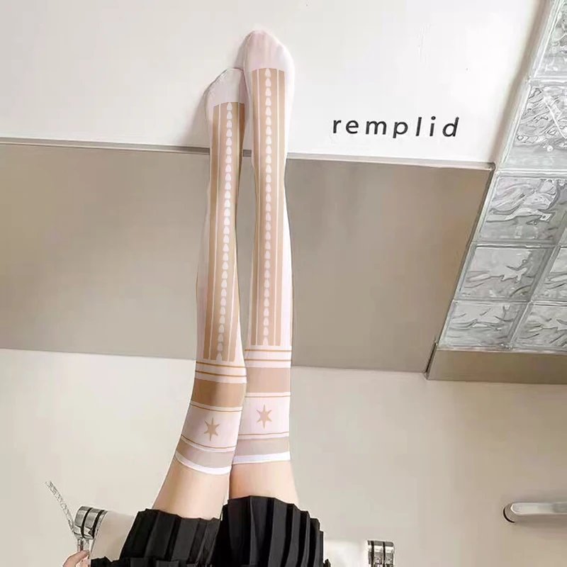 Damen sexy lange Rohr Knies trümpfe lolita süßen Stern Oberschenkel Nylon Strümpfe Cosplay zwei Dimension japanische Mädchen weiße Socken