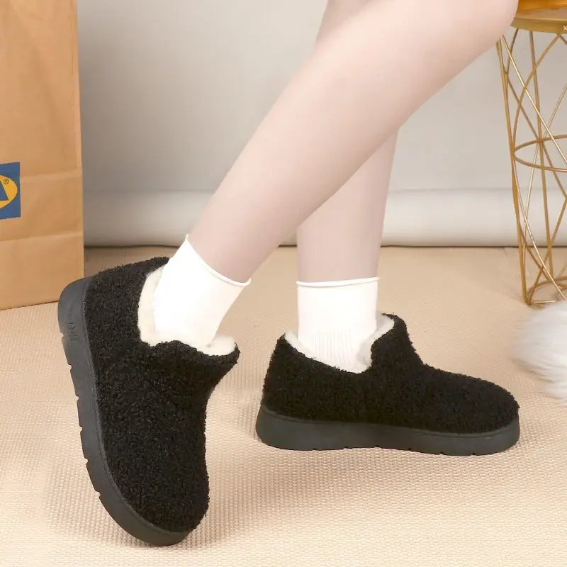 

2025 Winter New Women's Fuzzy Snow Boots Warm Lightweight Indoor Outdoor Wear Cotton Shoes Rubber Anti Slip Sole