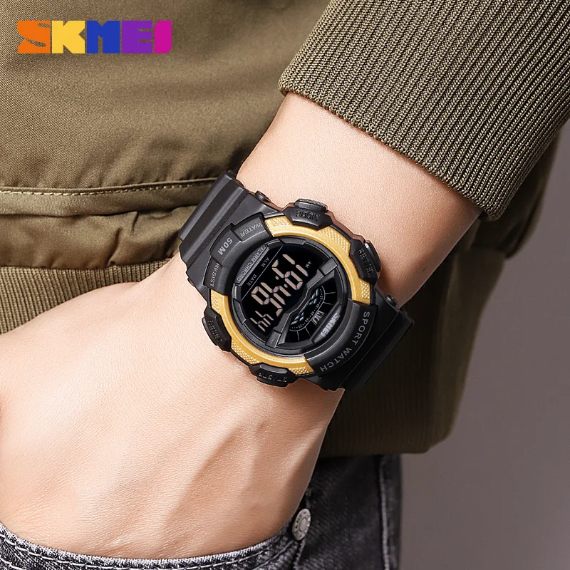 SKMEI Army Camouflage Stopwatch Chronograph Date Alarm Clock Sunday EL Night Light On The Hour 24-Hour System Countdown 2153