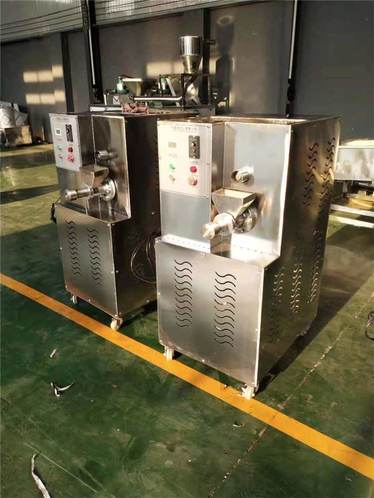 Macchina commerciale per soffiare bastoncini da passeggio per mais