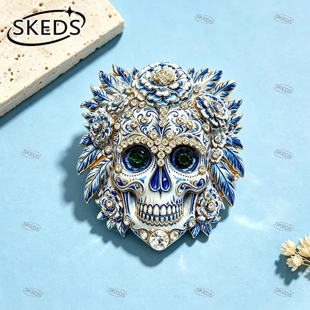 SKEDS Halloween Brooches Skull Ghost Witch Pumpkin Lapel Pin Crystal Rhinestone Women Suit Clothes Decor Holiday Jewelry Gift