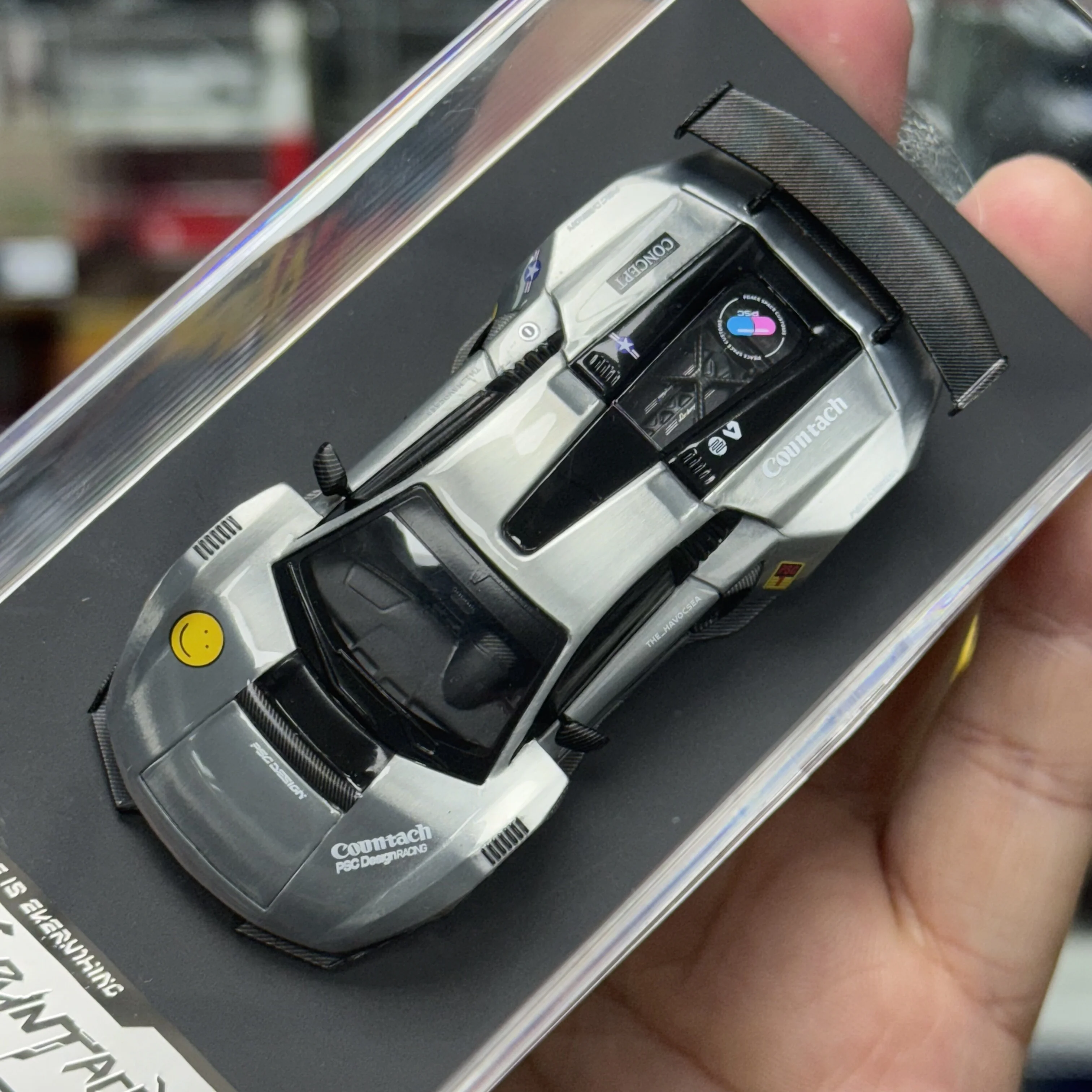 

Модель автомобиля TimeMicro 1:64 Countach LP800-4, серебристая, из сплава, окрашенная