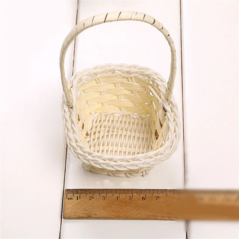 Hand Made Wicker Flower Basket Portable Handle Party Wedding Picnic Decorative DIY Basket Kid Gift Easter Wicker Rattan Storage
