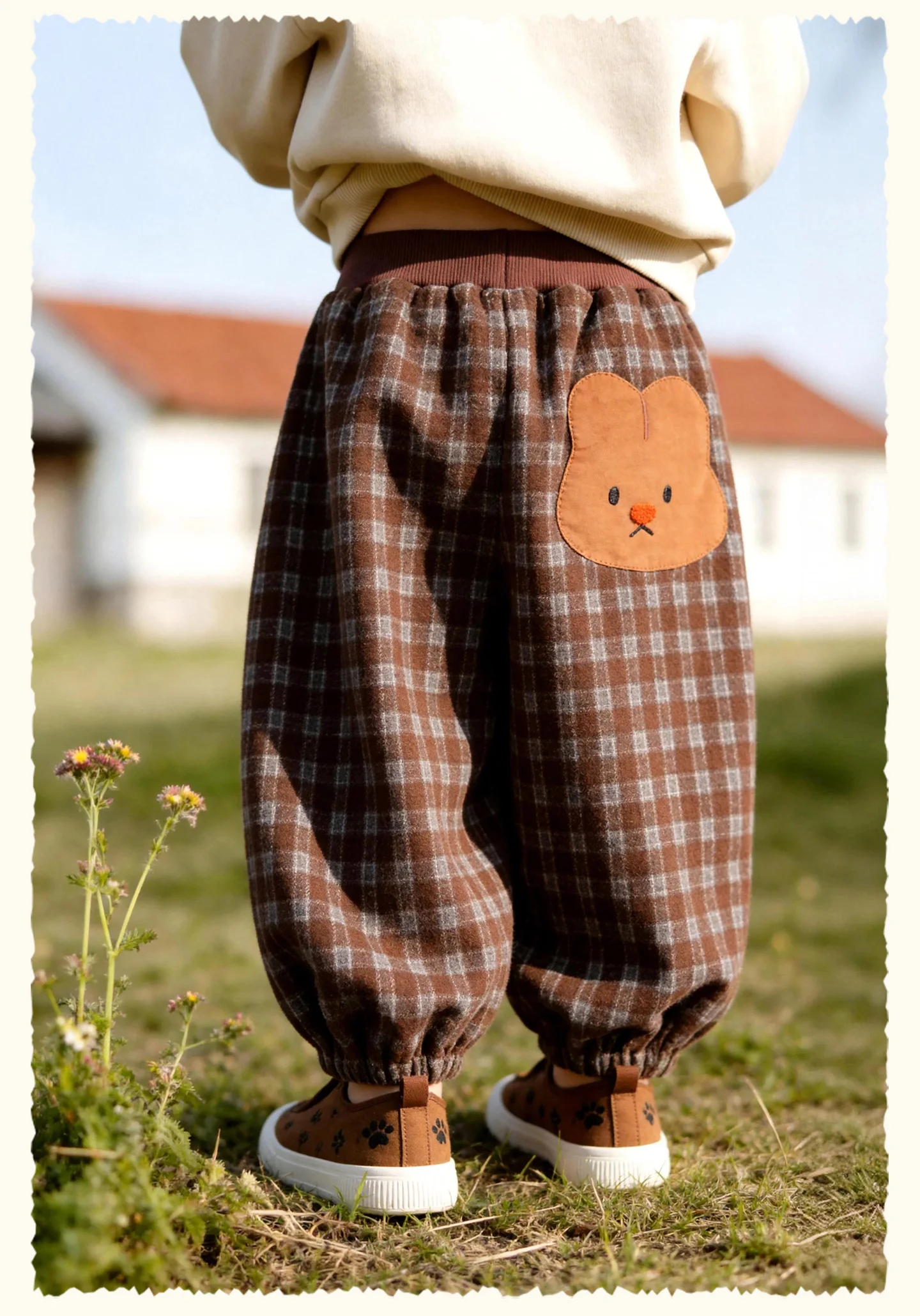 Amila 2026 Herbst Neue Kinder-Freizeithose Vintage Kariert Wolle-Optik Häschen-Applikation Laternenhose Modisch Bequem Tägliche Lange Hose – Detail 8