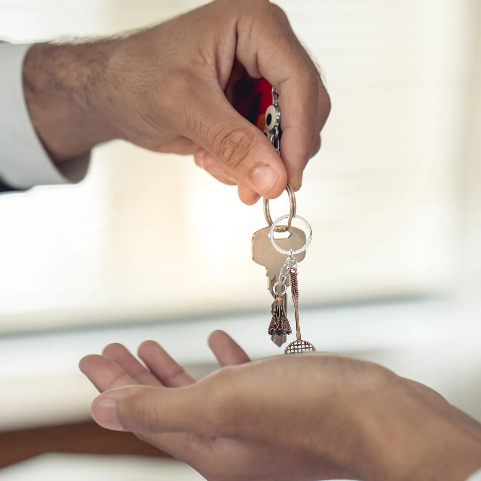 

3pcs Badminton Keychains Metal Design Key Chain Decorative Pendant For Bag Keys Sports Gift Lovely Durable Hanging Ornament