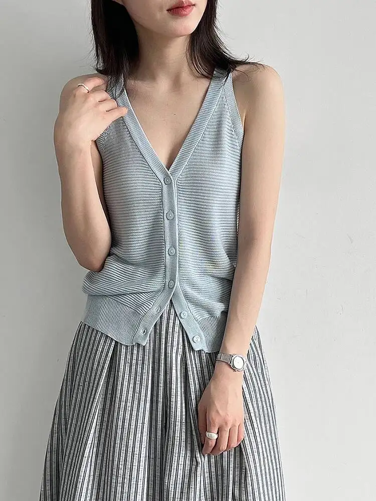 Women Gray Brief Knittng Slim Tank Tops New V-collar Sleeveless Personality Fashion Tide Spring Summer
