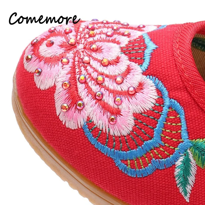 Comemore Flower Embroidered Ankle Strap Ladies Cotton Pumps Women\'s Wedged Canvas Chinese Shoes 7cm Hidden High Heel Platforms